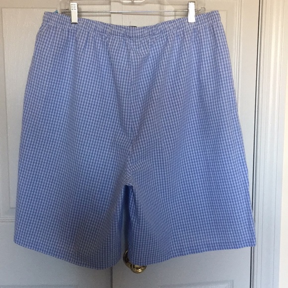 Seersucker Shorts by DRAPER’S & DAMONS - Picture 2 of 7